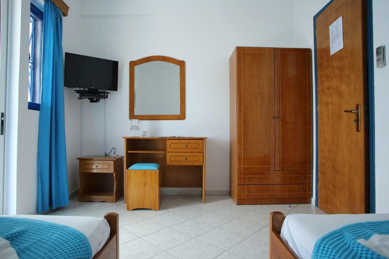Theocharis Bros - Studios Apartments Áyios Nikítas エクステリア 写真